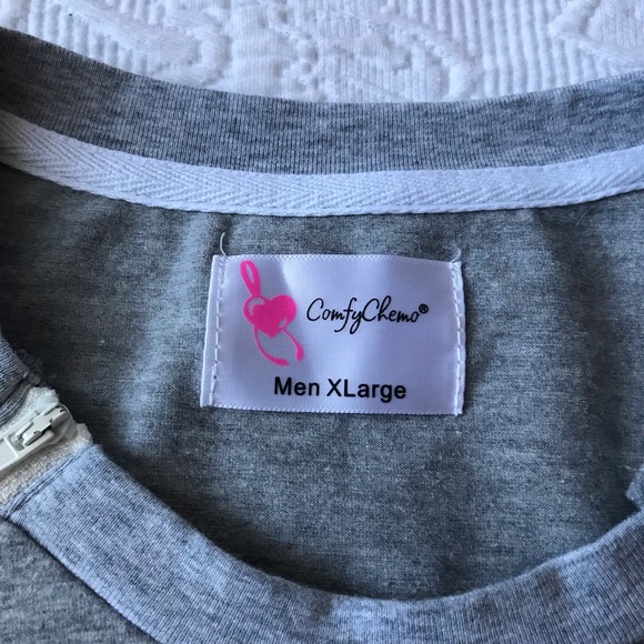 Men’s Comfy Chemo shirts XL short sleeve set of 2 - Picture 5 of 9